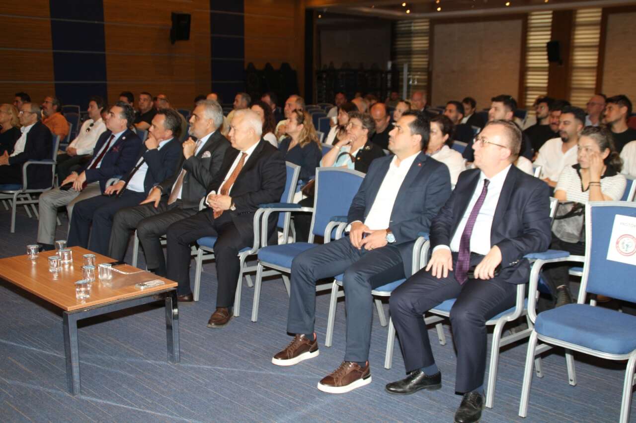 Muğla Eczacı Odası’ndan “Eczacılıkta Dönüşüm Manifestosu” 2